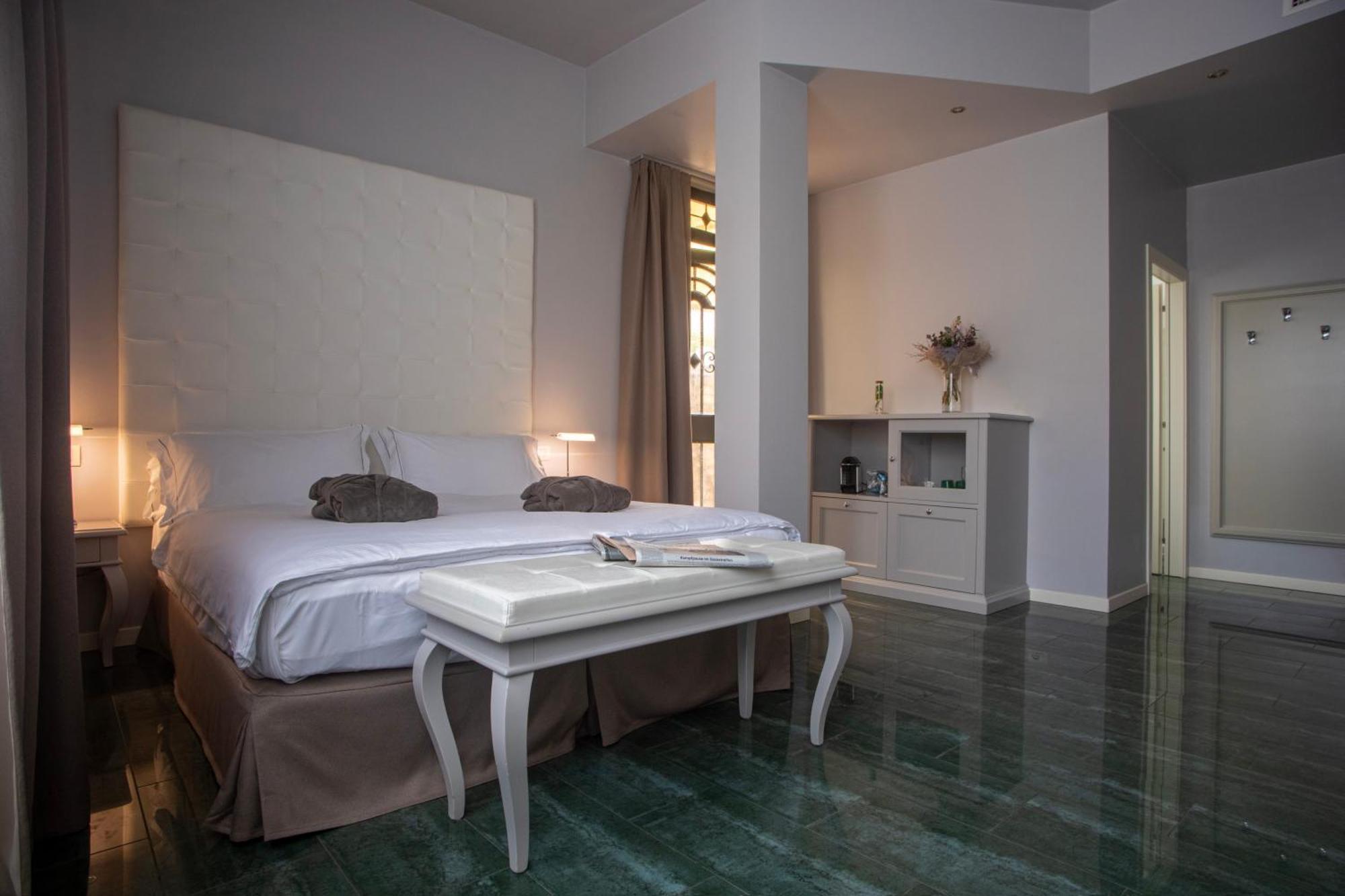 Palace Hotel San Pietro Bardolino Eksteriør billede