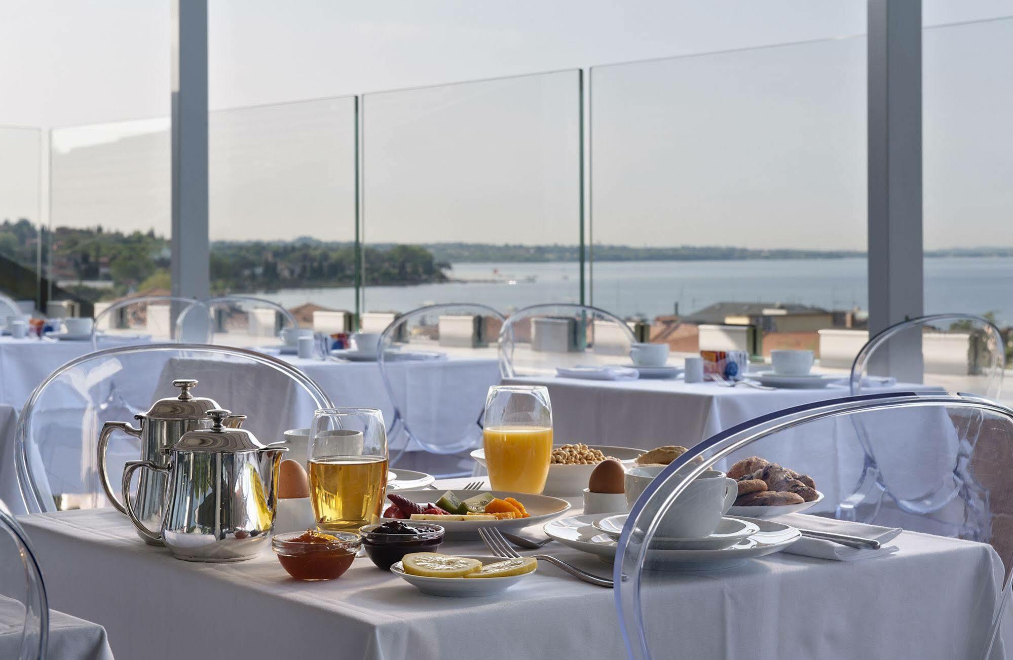 Palace Hotel San Pietro Bardolino Eksteriør billede