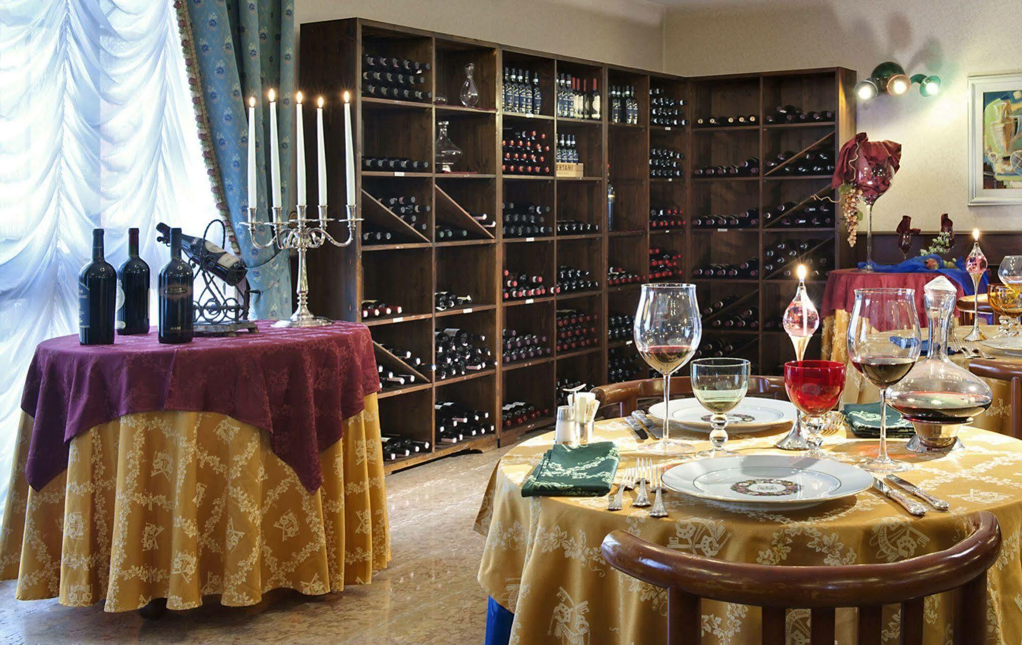 Palace Hotel San Pietro Bardolino Eksteriør billede
